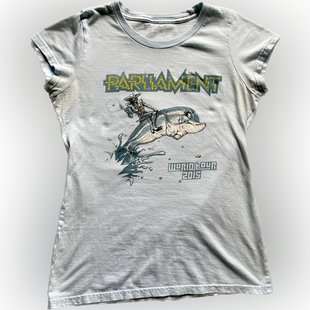 Parliament 2015 tour t-shirt from the Oakland CA show :)woot!!